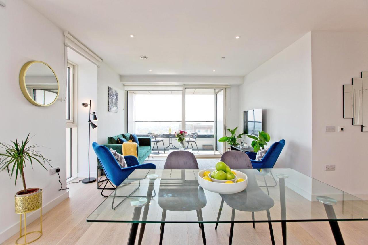Hurlock Retreat * London